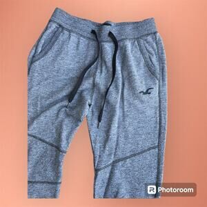 Hollister women’s size S, gray joggers sweatpants